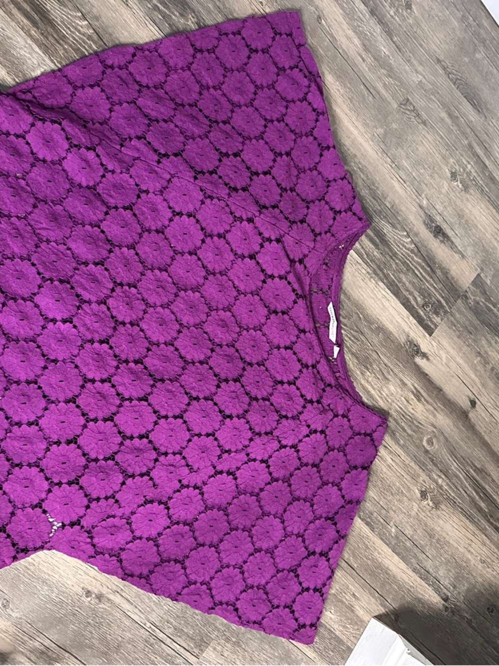 Isaac Mizrahi Purple Floral Lace Short Sleeve Top